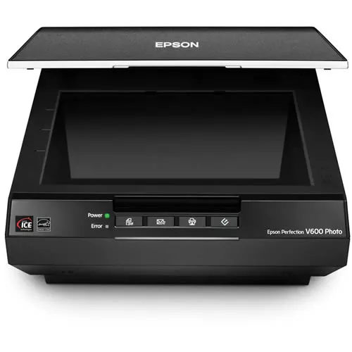 Scanner Carta y A4 Perfection V600,  6400 x 9600 DPi  USB PN:B11B198021